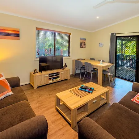Safety Beach Bungalows Woolgoolga Exterior photo