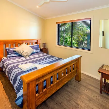 Safety Beach Bungalows Woolgoolga Exterior photo